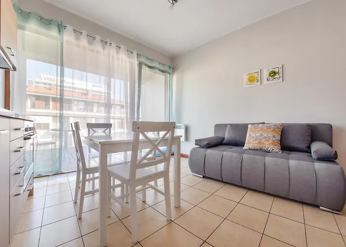 Plaza Ii, Sun & Snow سفينويتشي